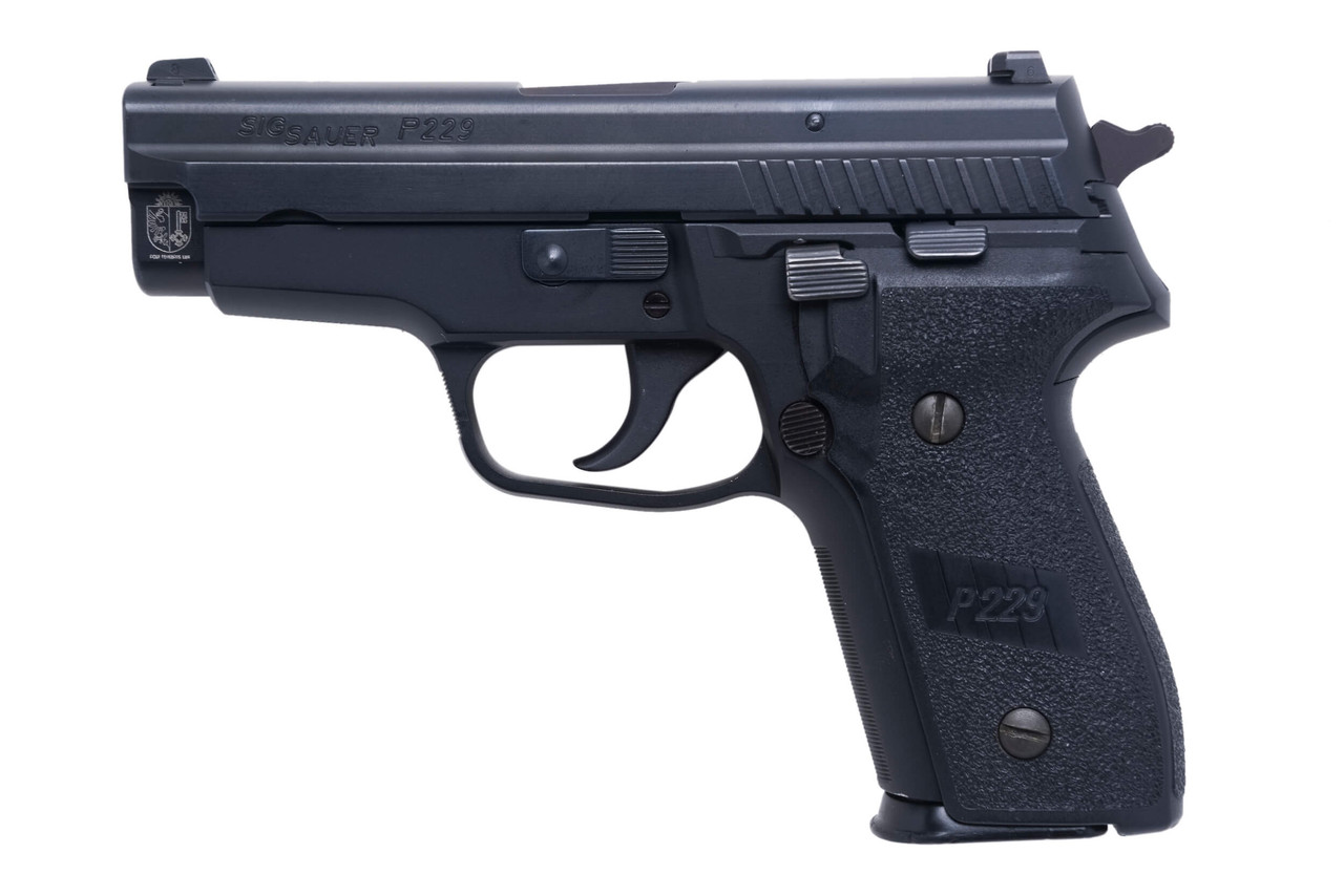 SIG Sauer P229 - Geneva Police - sn AH12xxx