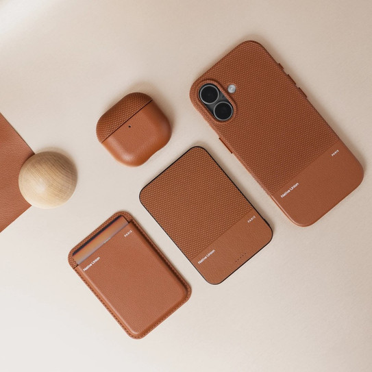 Native Union Classic Case iPhone 17 - Tan Native Union Classic Case iPhone 17 - Tan