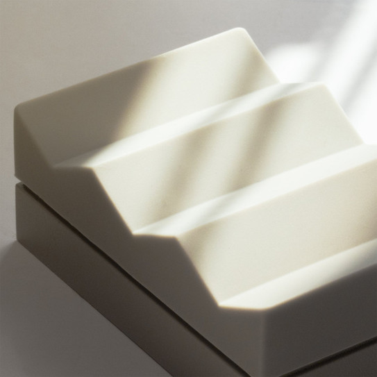 Native Union Weighter for 3 Cables - Sandstone