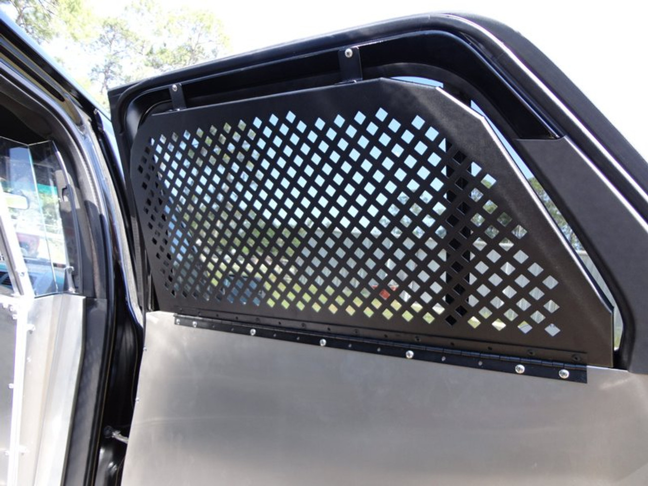 American Aluminum Ford Interceptor Utility SUV EZ Rider K9 Law Enforcement Dog Vehicle Kennel Transport System, Insert, Black or Aluminum Finish, includes rubber mat, door panels, and window guards, 2013-2019
