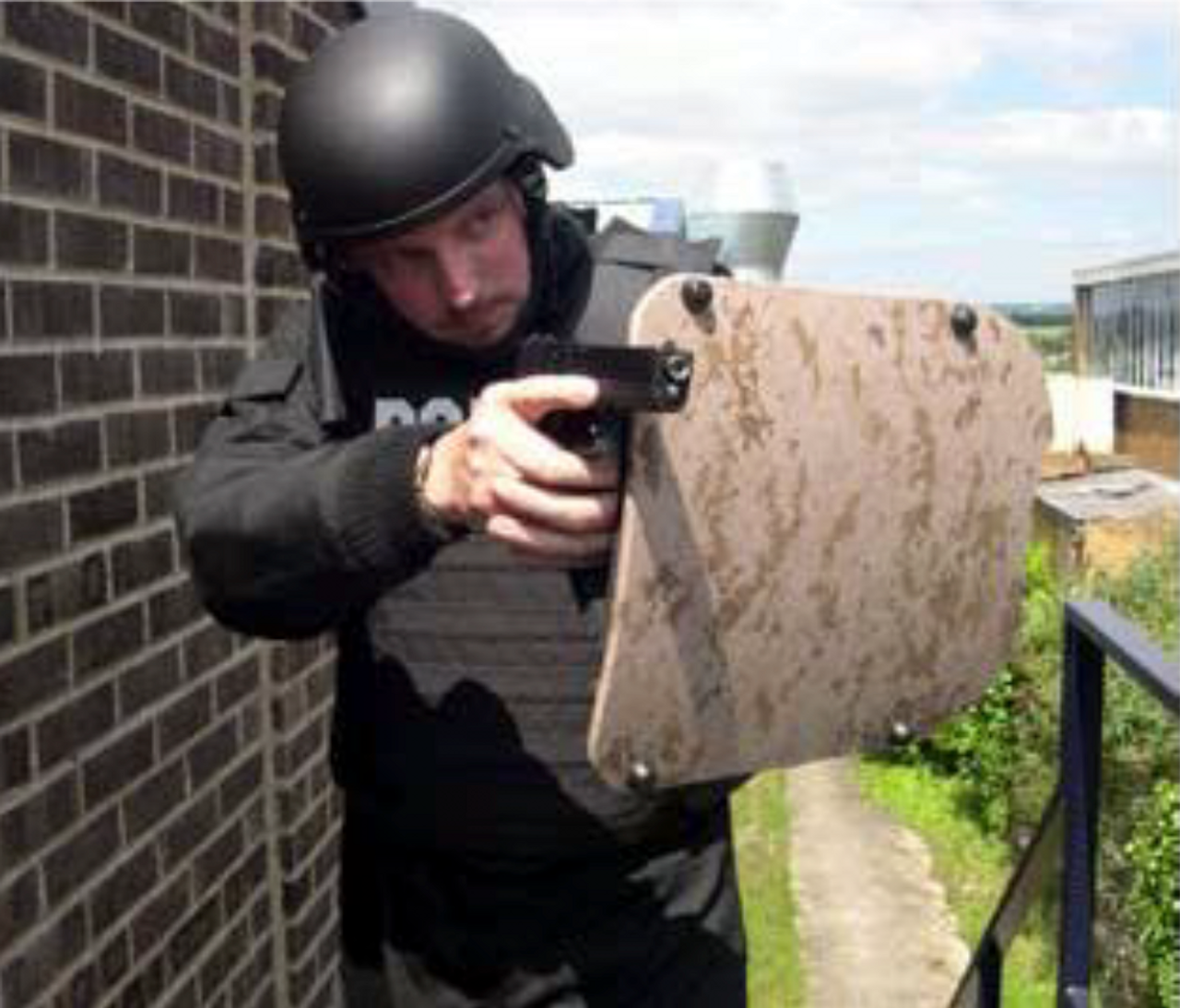 United Shield Police Tactical Shield, NIJ Level IIIA Protection, Integrated Mount, Ambidextrous & Collapsible Handles