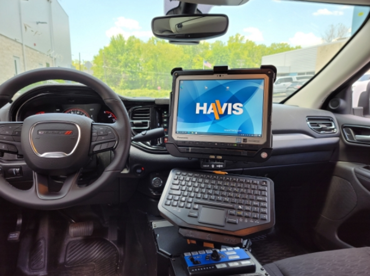 Havis C-DMM-3024 Heavy-Duty Dashboard Flip-Up Monitor or Tablet Mount, Dodge Durango 2021