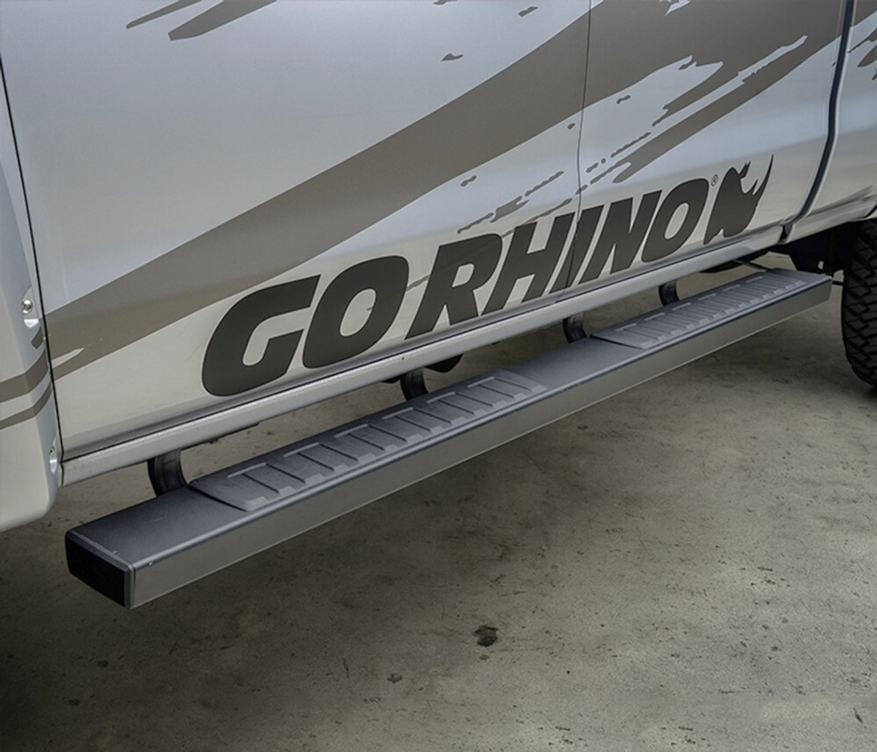 Go Rhino 6862404687PS Chevy, Silverado 1500 LD (Classic), 2007 - 2019, 6 inch OE Xtreme II- Complete Kit: Stainless steel, Polished, 660187PS side bars + 6840465 OE Xtreme Brackets. 6 inch wide x 87 inch long side bars. Classic Body Style Only