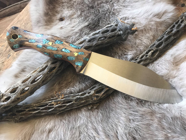 Huntsman Knife handmade bushcraft knife by QuickHatch Knife Co. in Idaho, built for hunting, camp chores, and outdoor use.