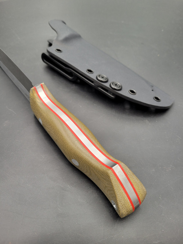 Field Scout handmade bushcraft knife by QuickHatch Knife Co. in Idaho, built for hunting, camp chores, and outdoor use.