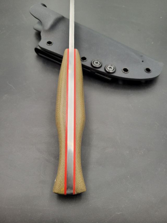Field Scout handmade bushcraft knife by QuickHatch Knife Co. in Idaho, built for hunting, camp chores, and outdoor use.