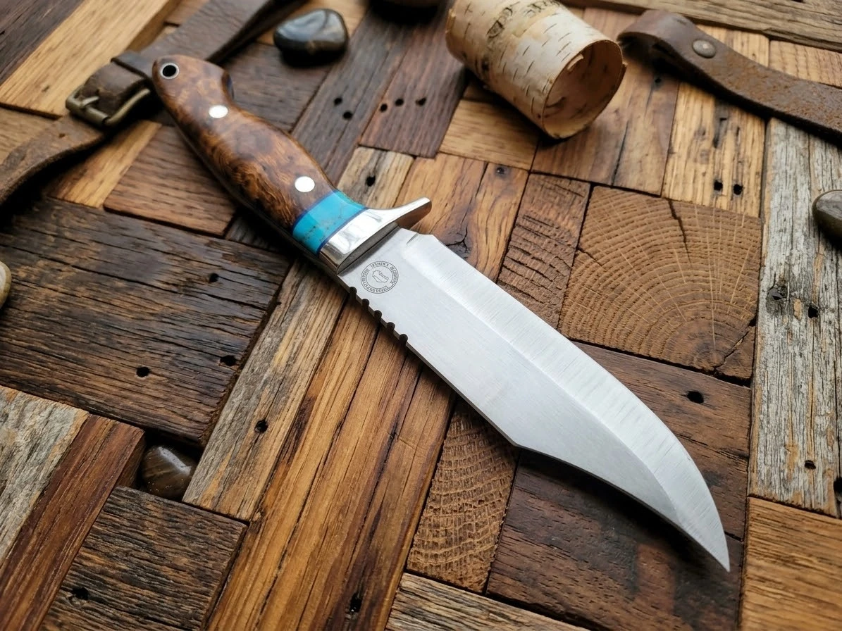 QuickHatch guarded knife model