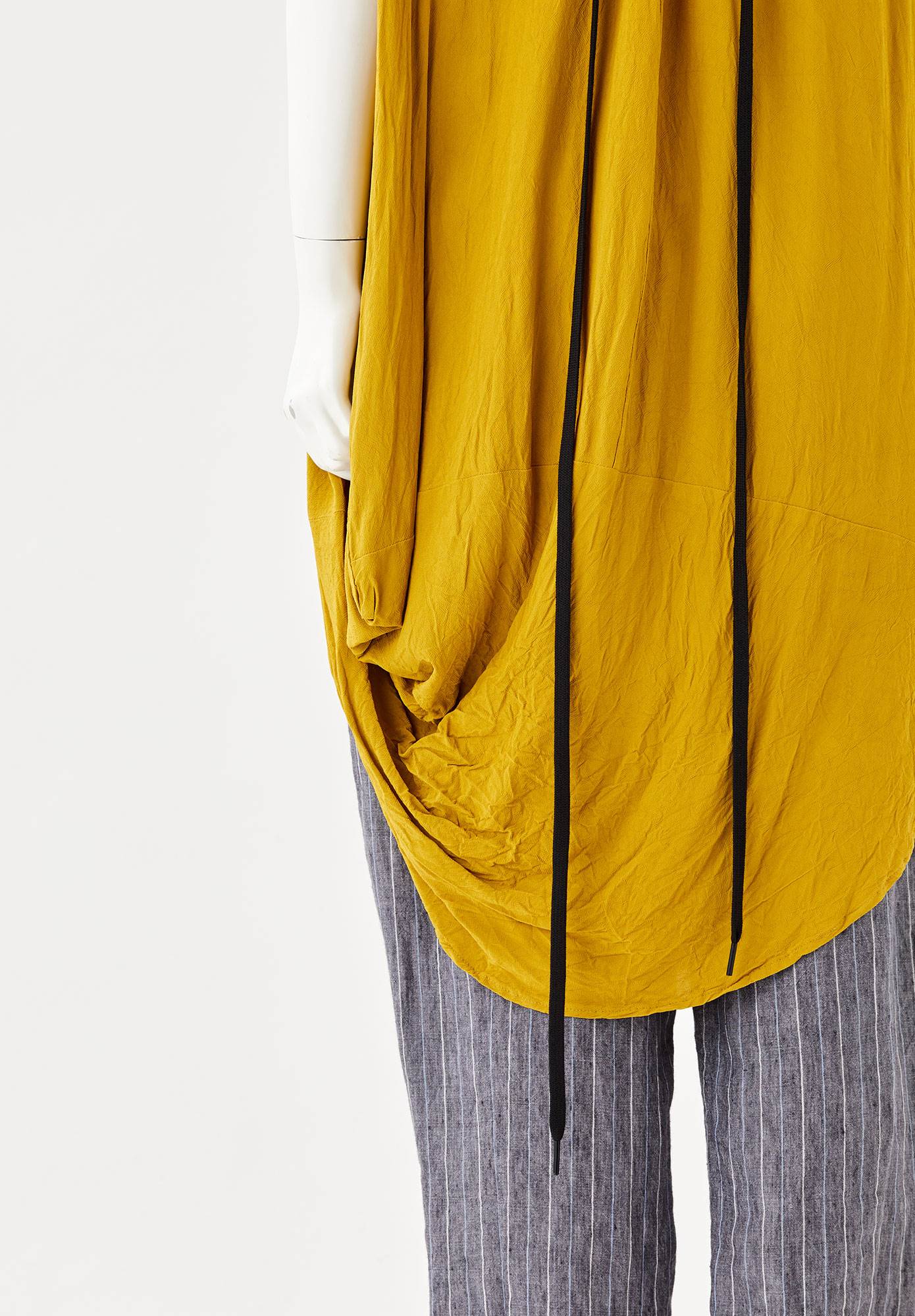 CURVE HEM TUNIC - MUSTARD