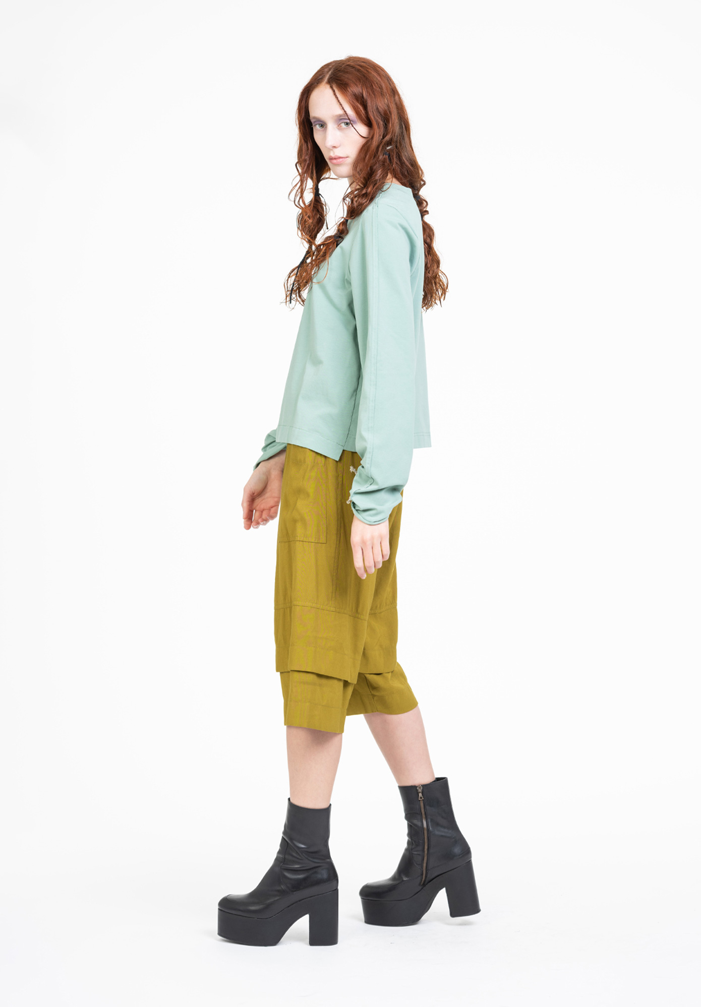 SLITS TEE - MINT CHICK