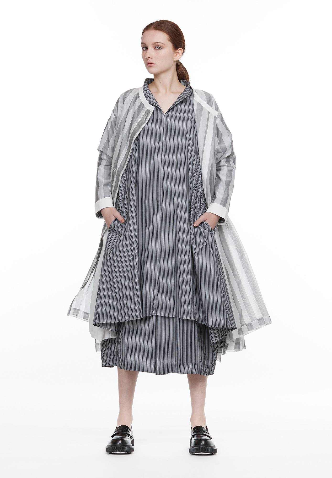 MOYURU - STRIPE PANEL TUNIC - GREY