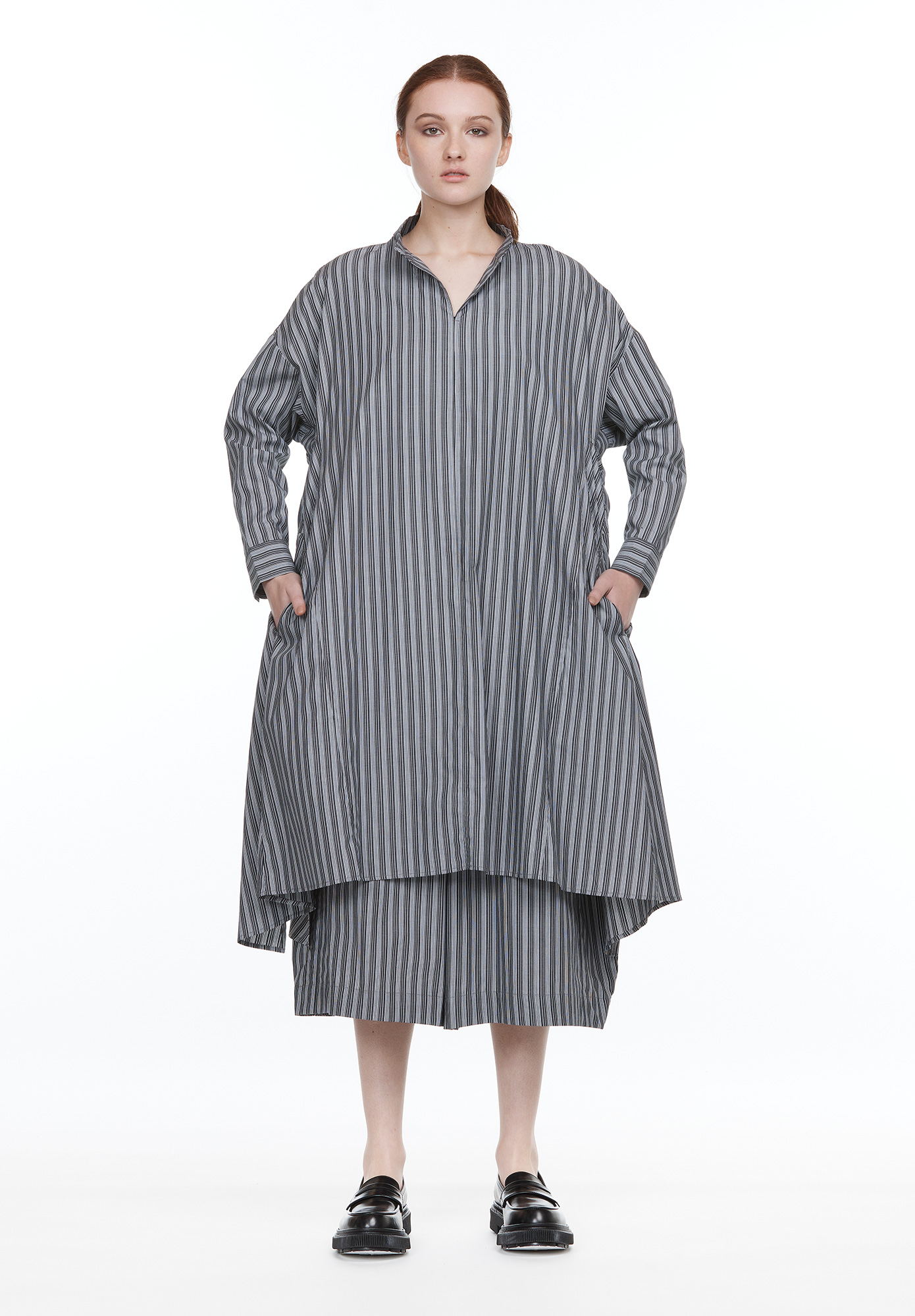 MOYURU - STRIPE PANEL TUNIC - GREY