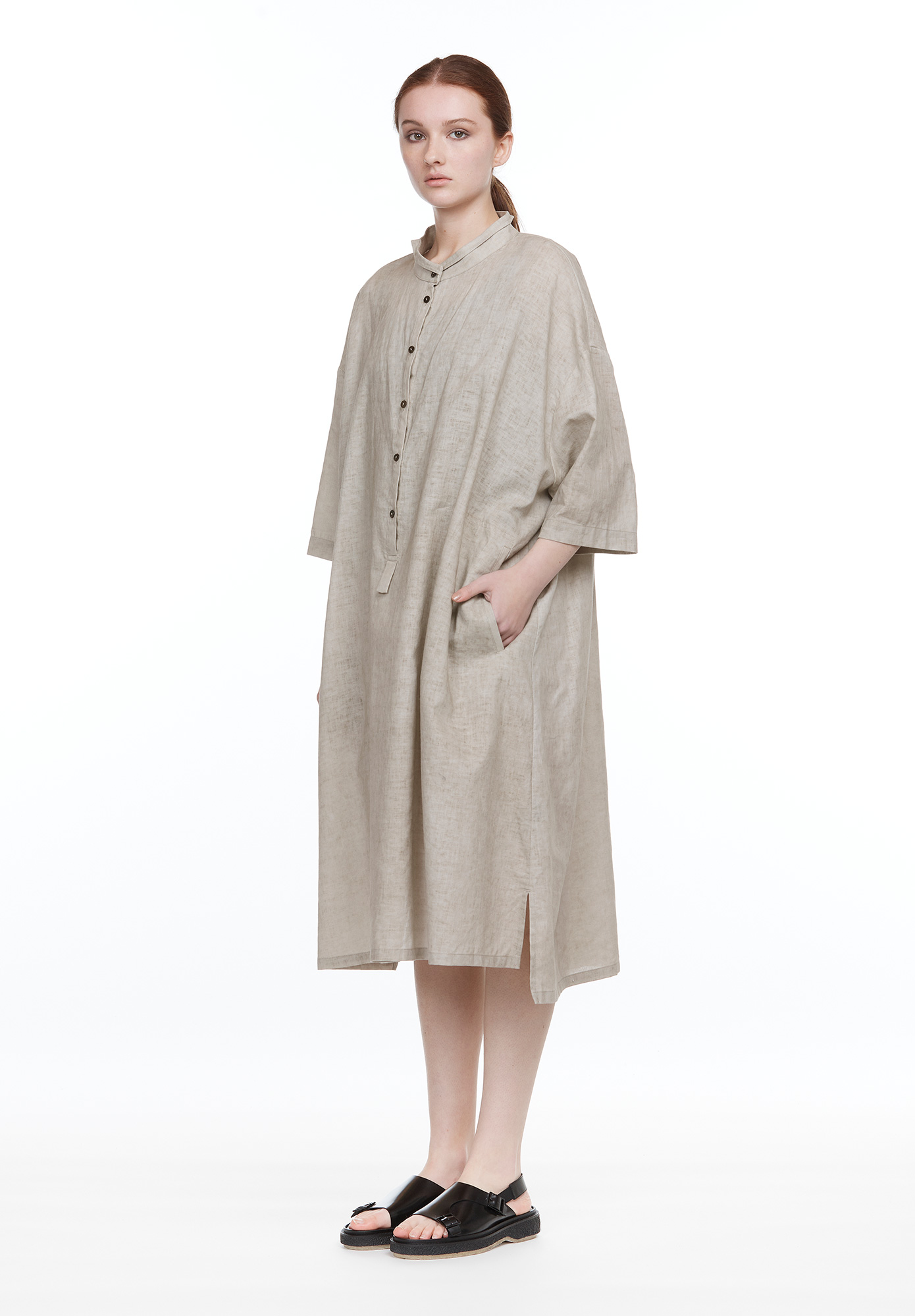 MOYURU - FLY FRONT DRESS - TAUPE