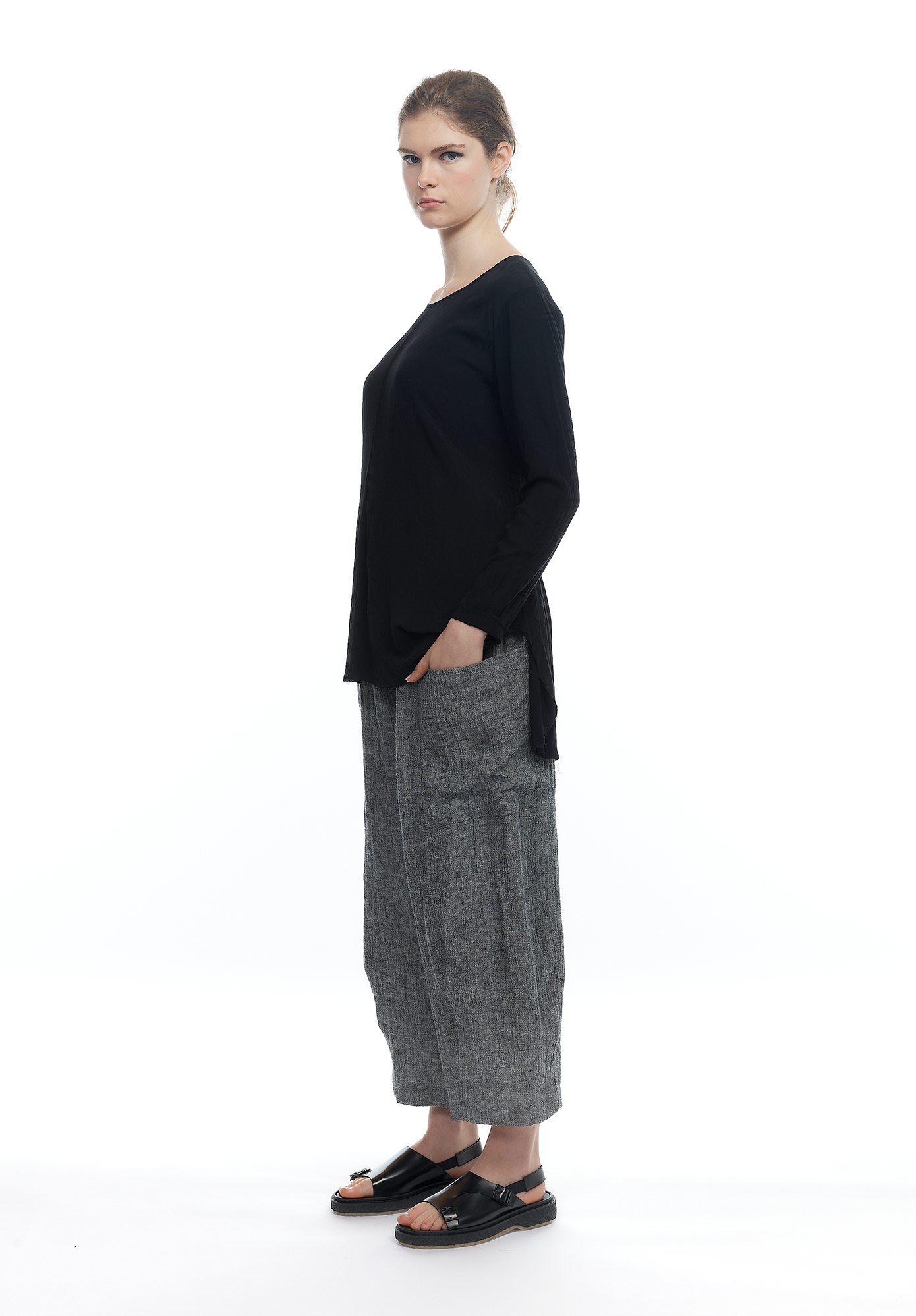 INTERSECT TOP - BLACK
