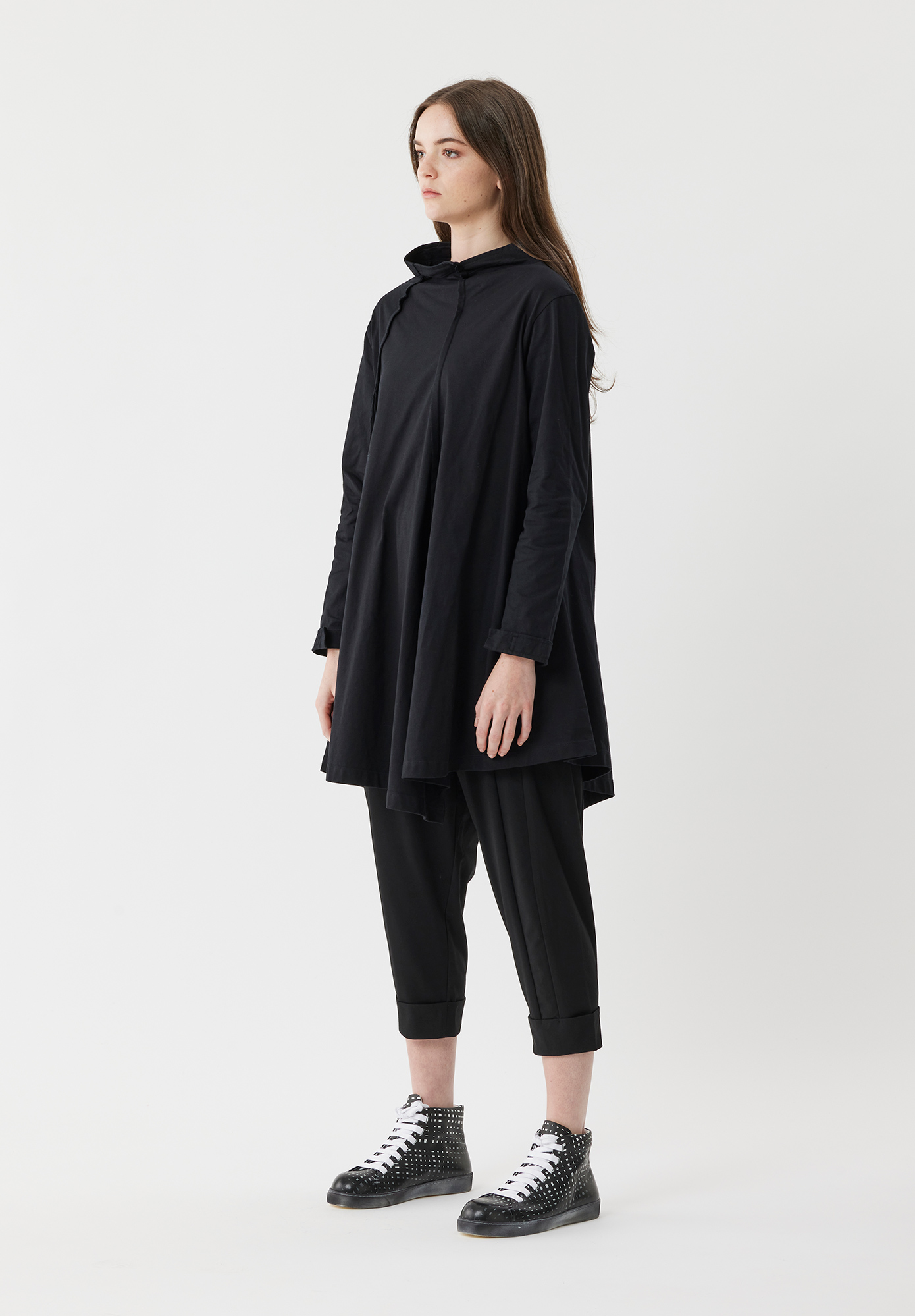 FUNNEL NECK TUNIC - BLACK