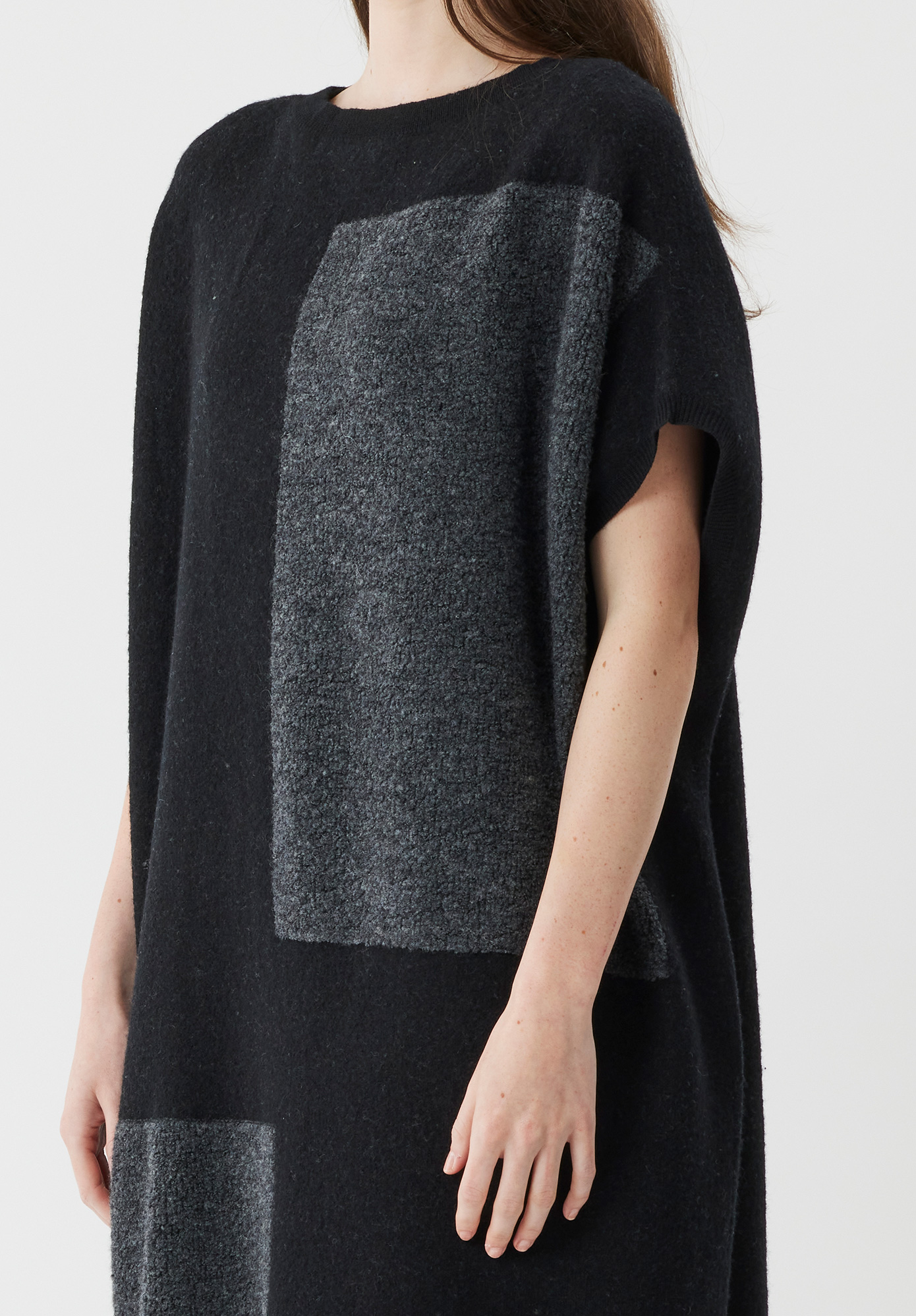 GEOMETRIC FELTED DRESS - BLACK / GREY