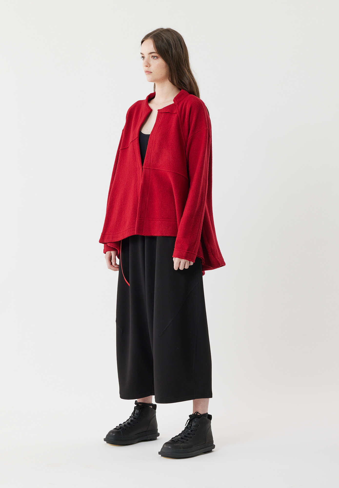 BOILED WOOL PATCH TOP - RED