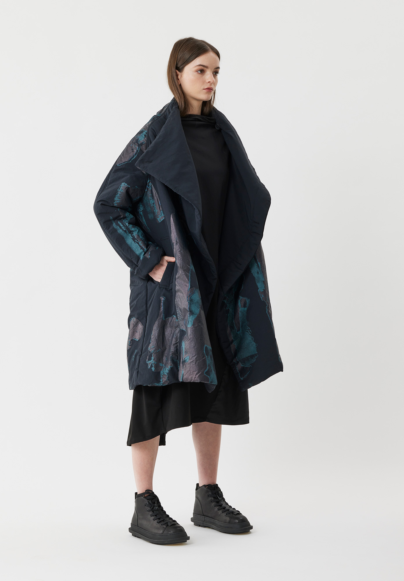 COMPOUND COAT - BLACK