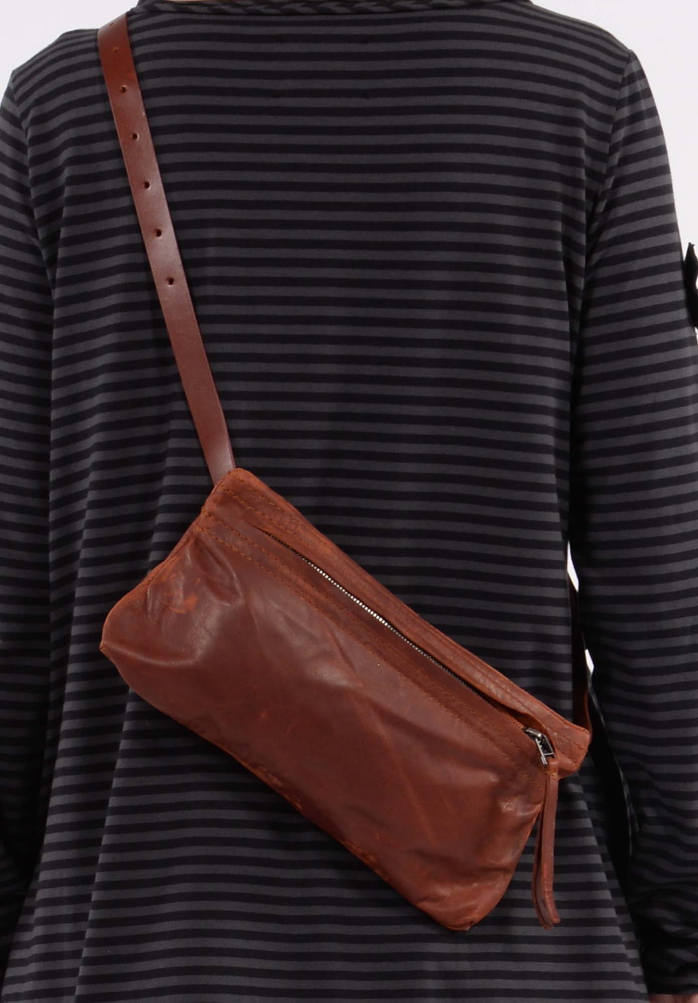 PAL OFFNER - BELT BAG - LEATHER - WAXY CINNAMON