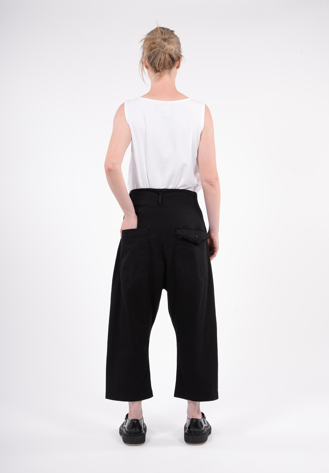 PAL OFFNER - BALLOON FIT TROUSERS - SUPER STRETCH DENIM - BLACK