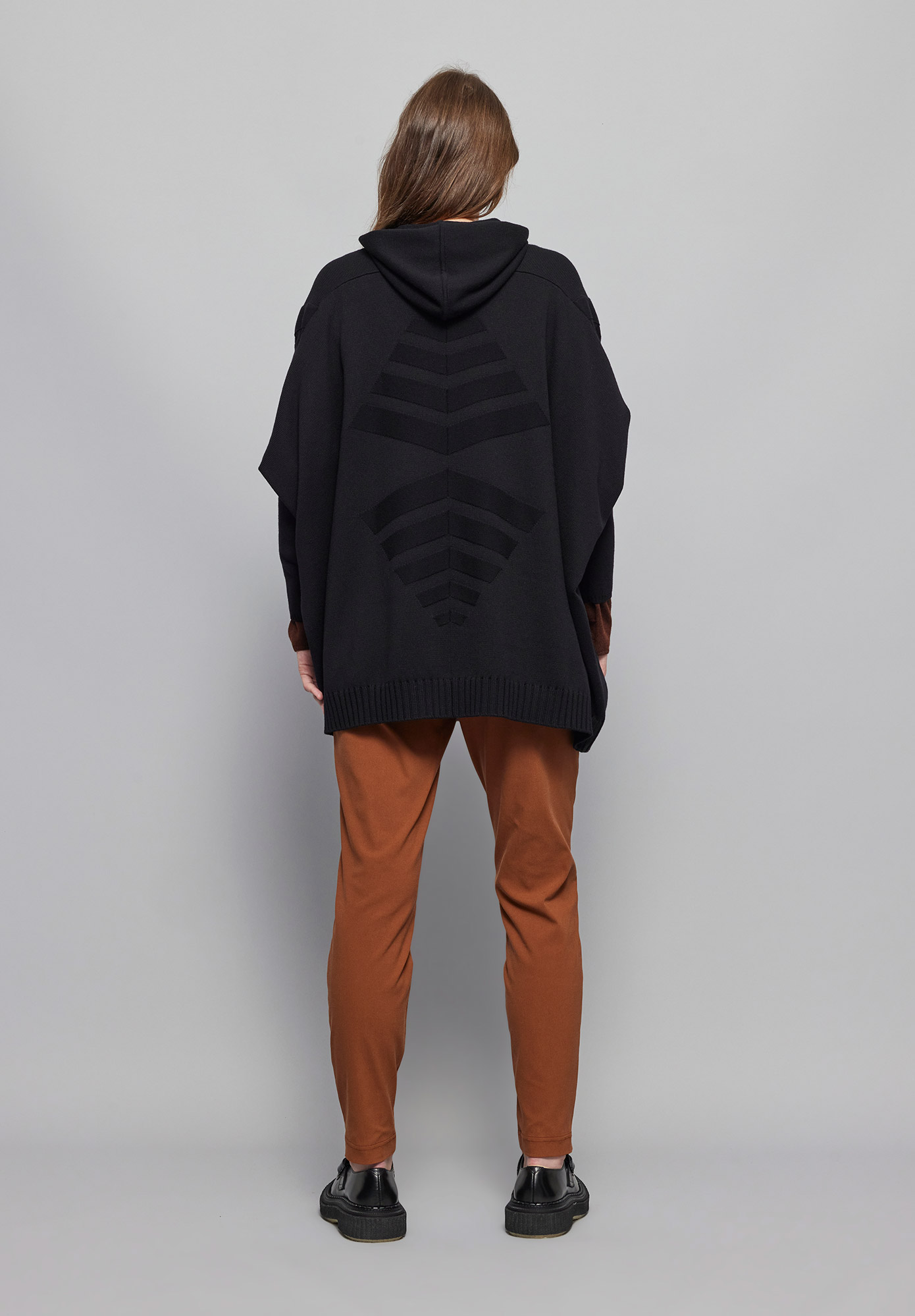 MM SÖHN - CUBIC CAGOULE - BLACK