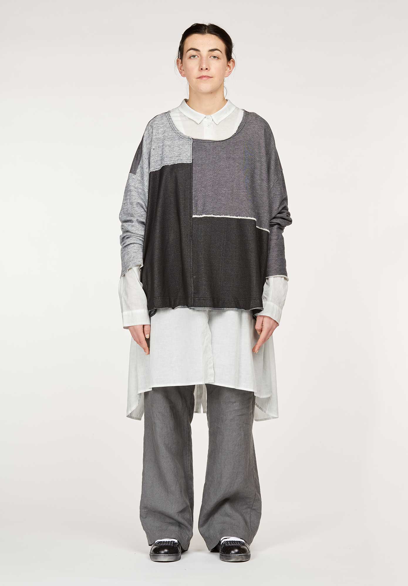 PATCH SECTION LONG SLEEVE TOP - PATCHWORK