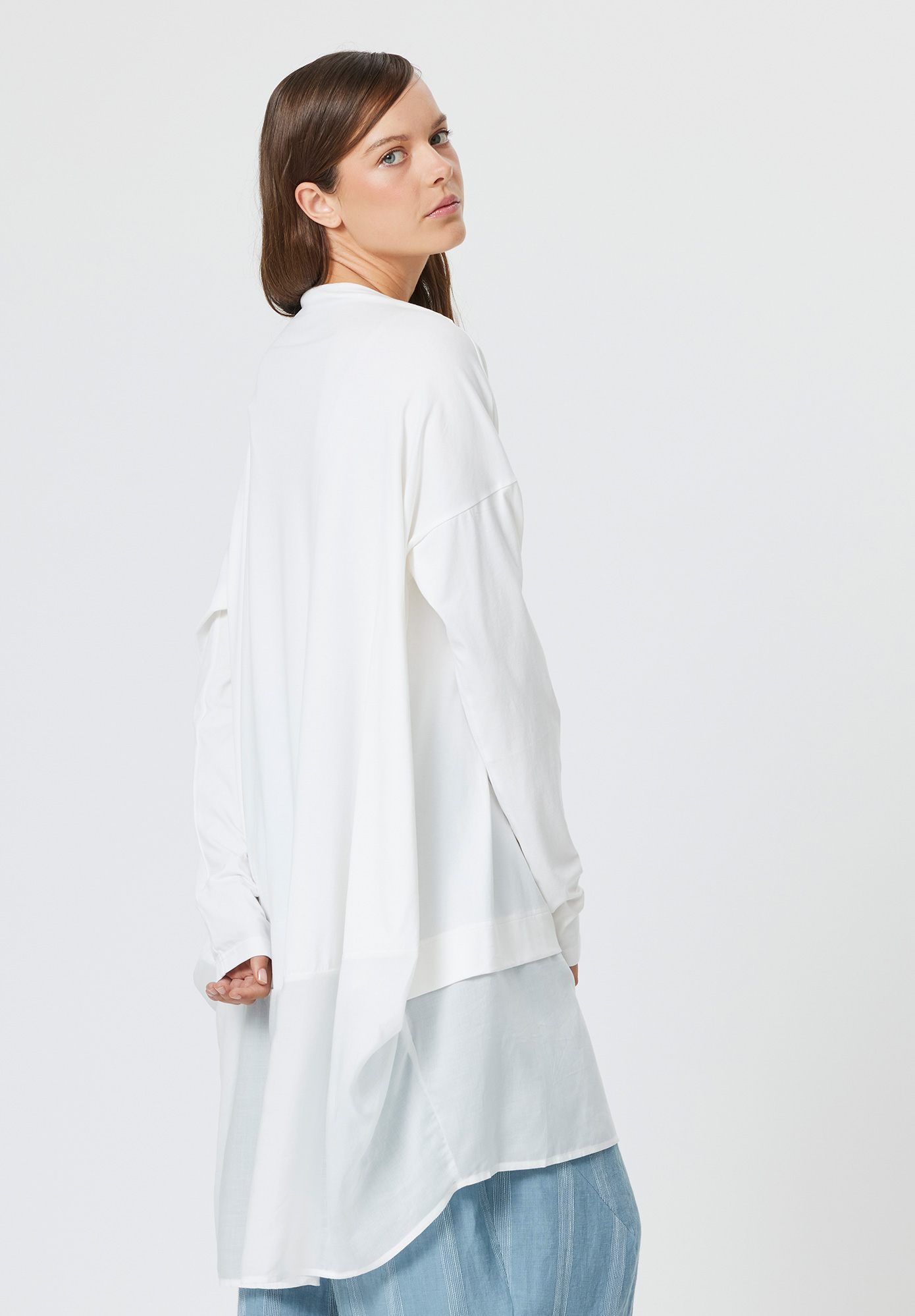 LONG SLEEVE EXTENDED HEM TUNIC - WHITE