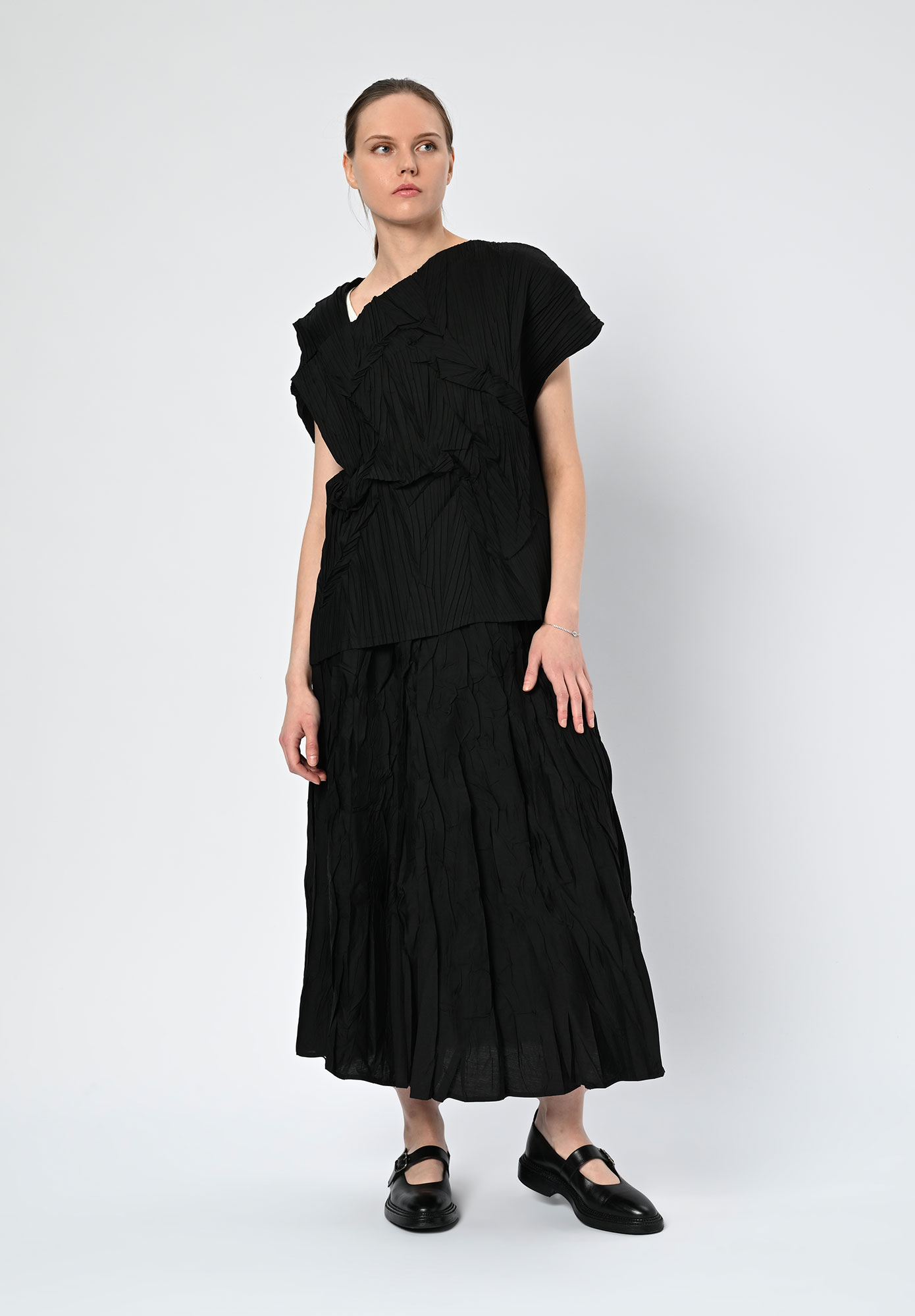 LA VACA LOCA - AZUCAR CRUSH PLEAT TOP - BLACK