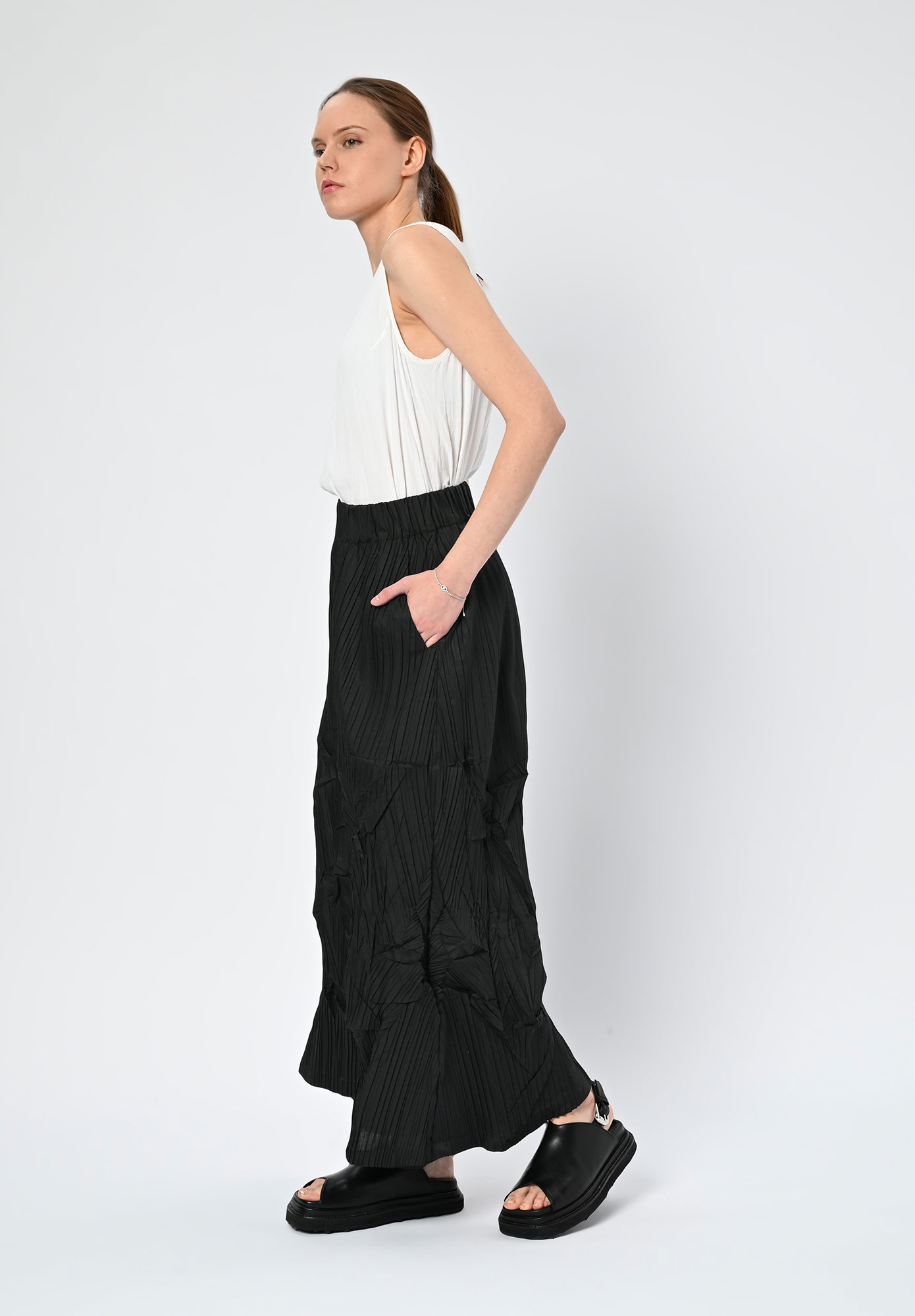 LA VACA LOCA - APERITIVO CRUSH PLEAT PANT - BLACK