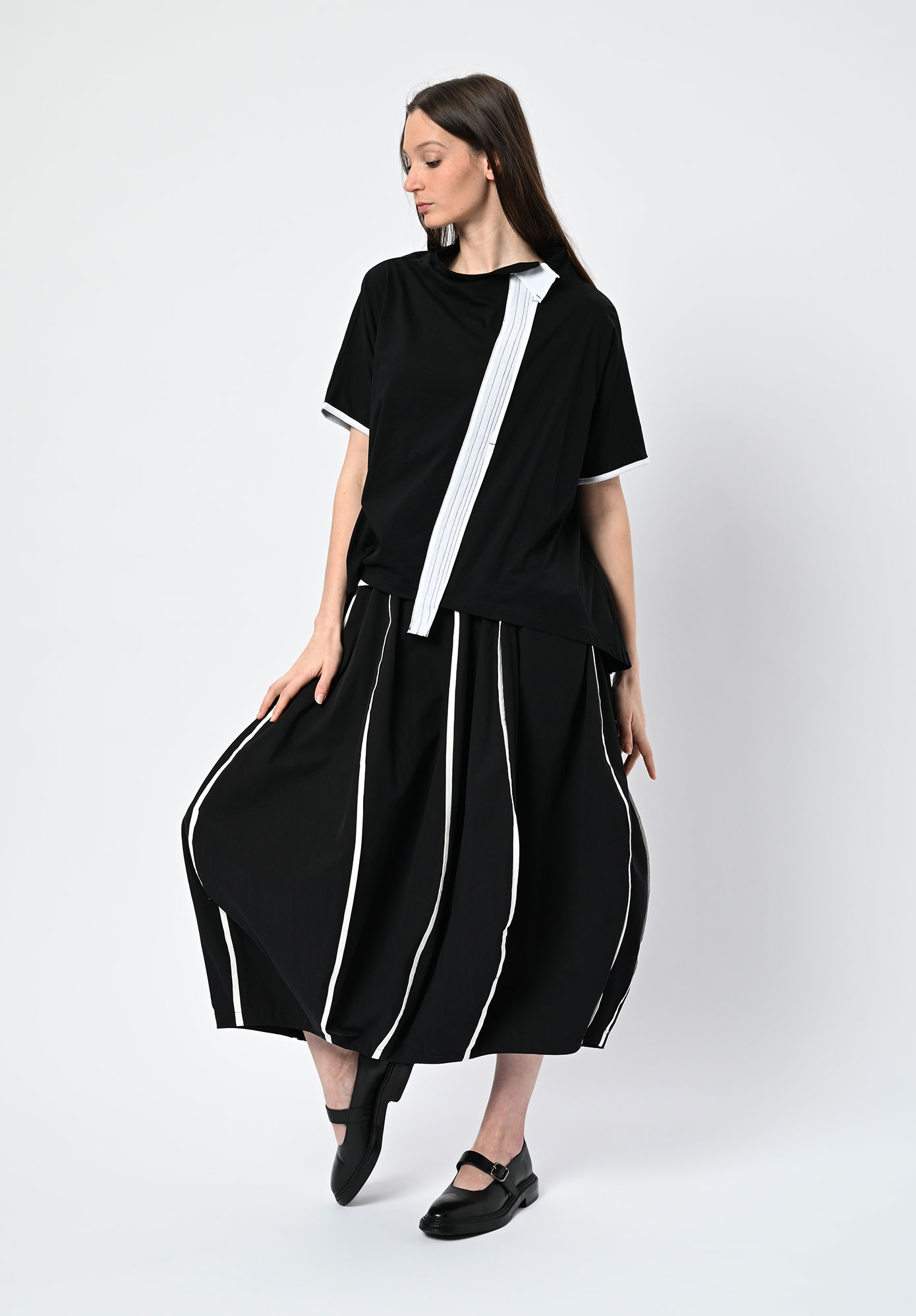 MOYURU HORIZON EDGE RELAXED TOP - BLACK | WHITE STRIPE