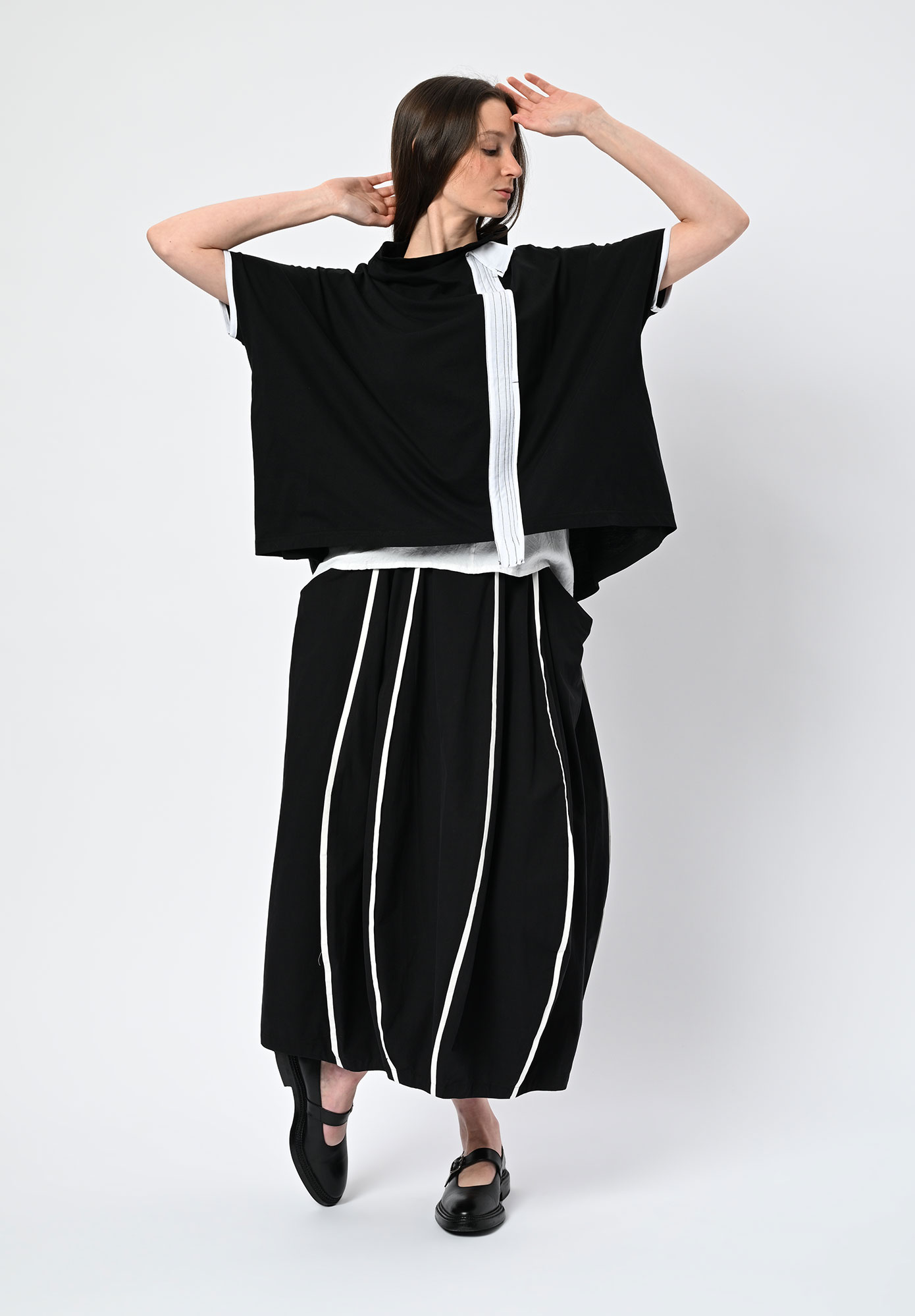MOYURU HORIZON EDGE RELAXED TOP - BLACK | WHITE STRIPE