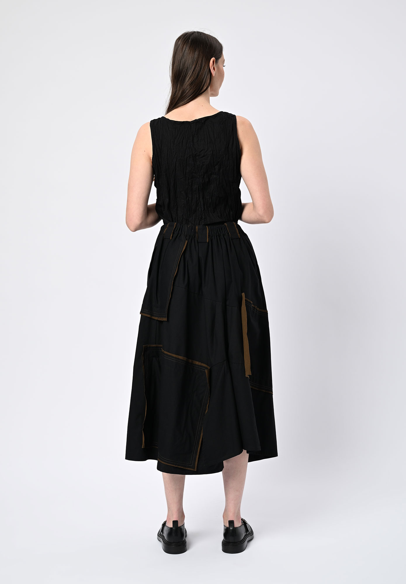 MOYURU - INTERSECTIONAL PANEL SKIRT - BLACK | KHAKI