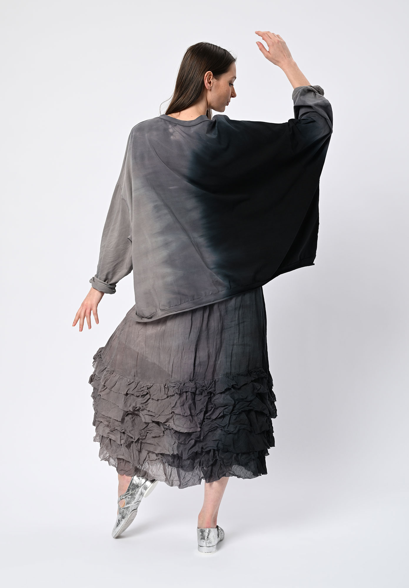 PRIVATSACHEN - TRAUMAMA DIP DYED TOP - MUSKAT | CHARCOAL