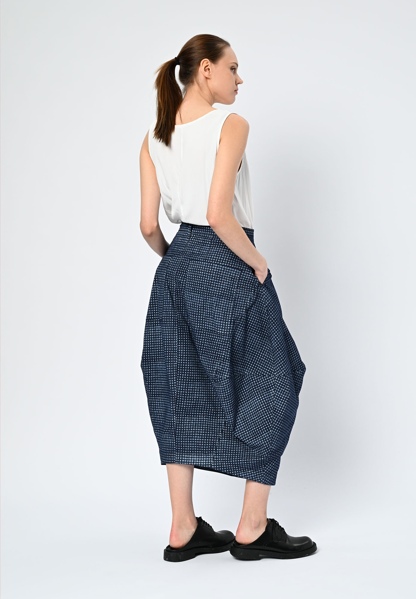 STUDIO RUNDHOLZ | BLACK LABEL - SCULPTURED PANEL TULIP HEM SKIRT - NAVY PRINT