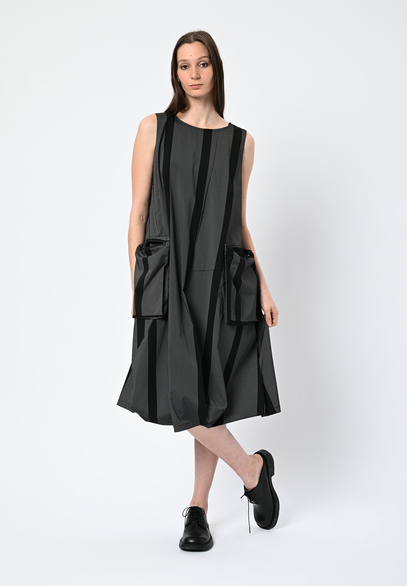 MOYURU - MOMENTUM 3D POCKET TUNIC DRESS - BLACK