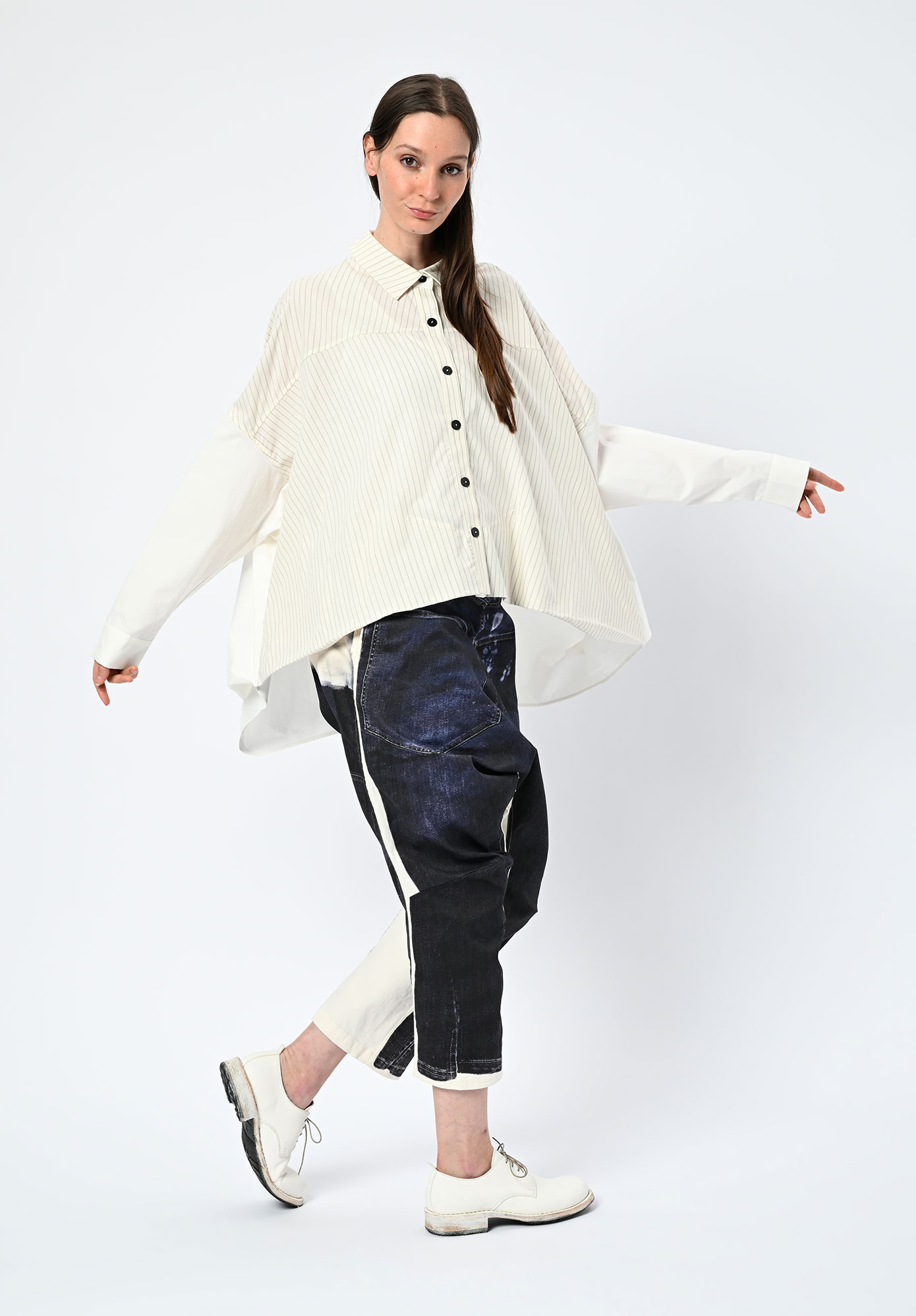 MOYURU - TRAPEZE DRIFT HEM SHIRT - NATURAL | NATURAL