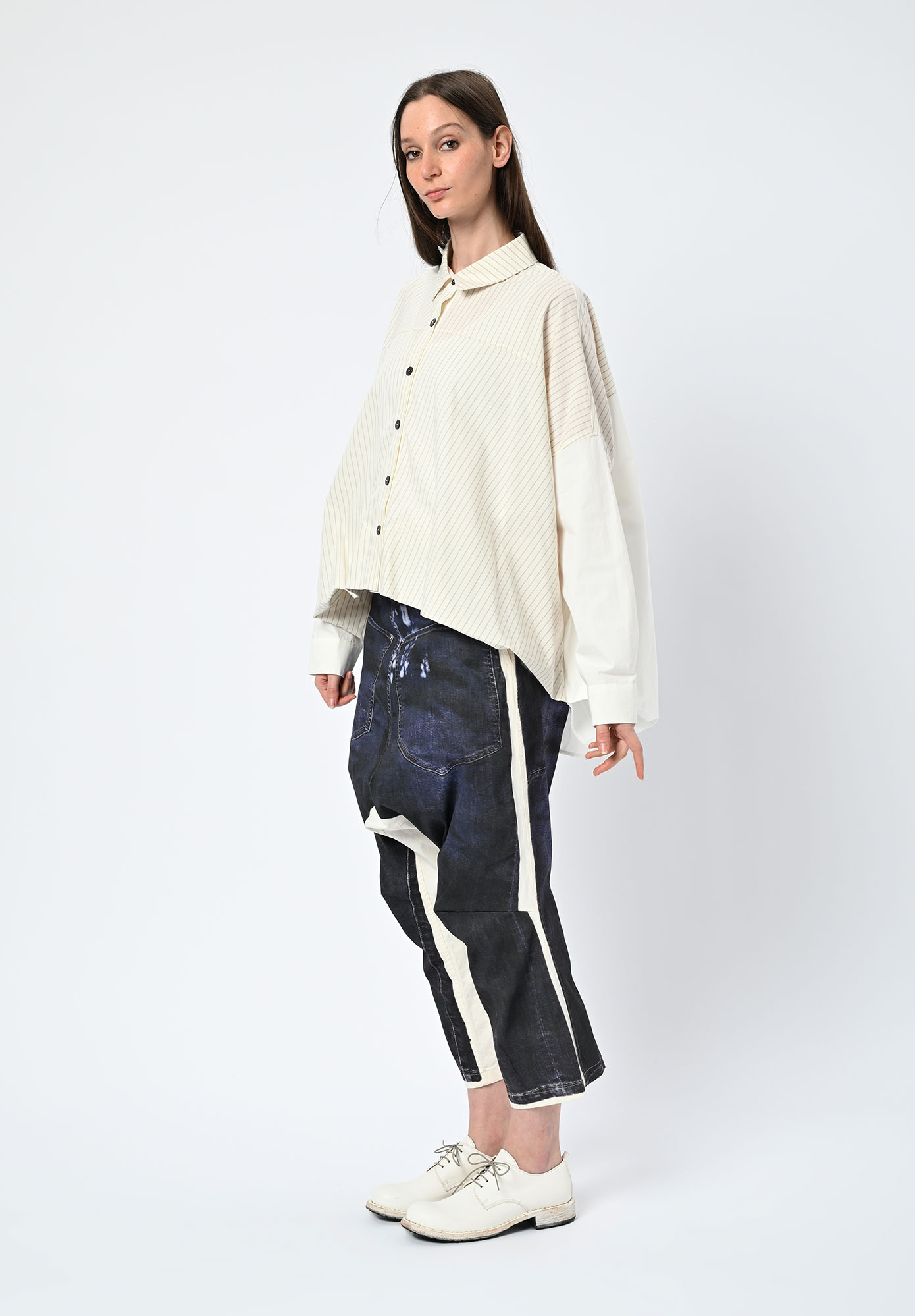 MOYURU - TRAPEZE DRIFT HEM SHIRT - NATURAL | NATURAL