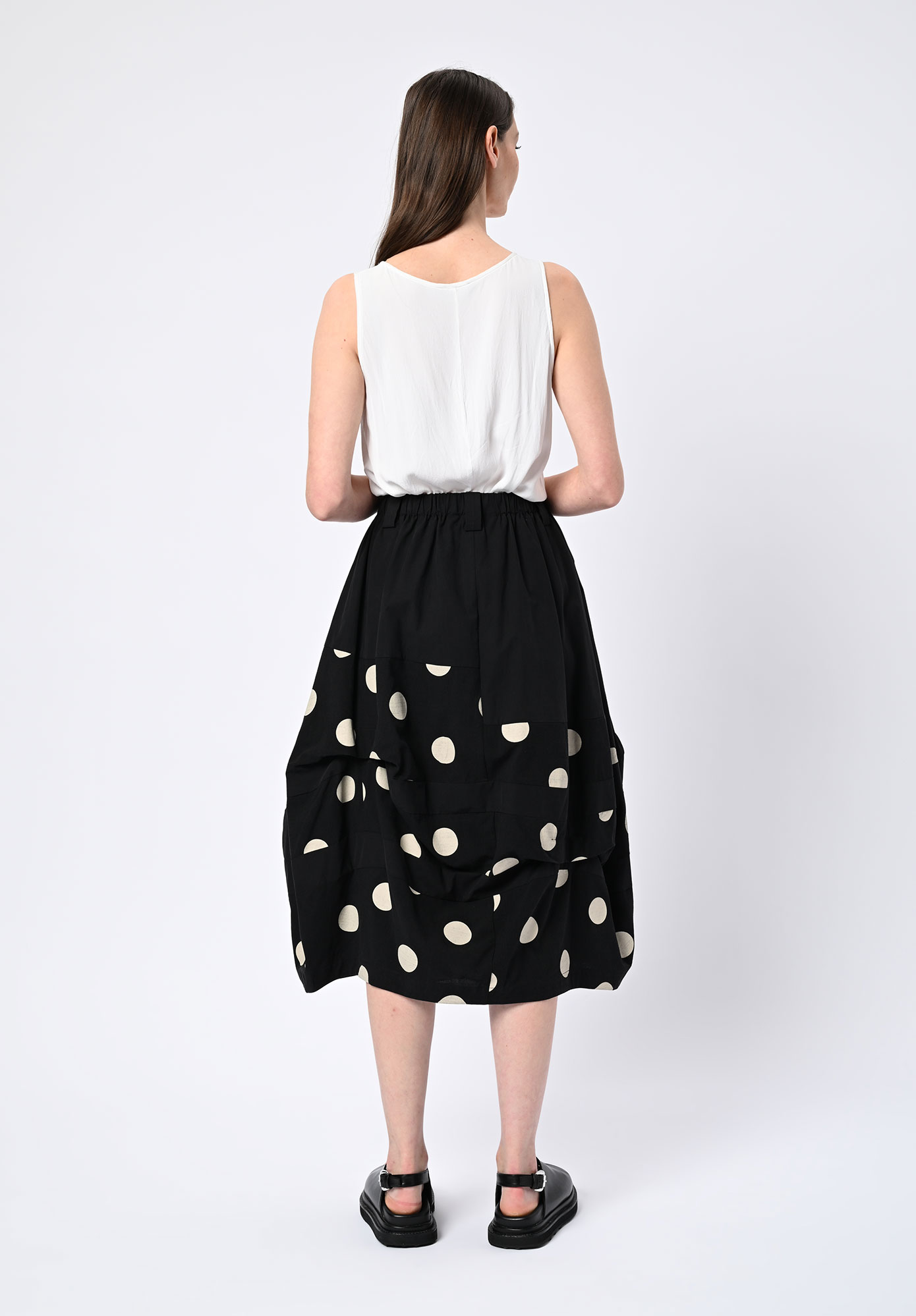 MOYURU - ORBIT SKIRT - BLACK | NATURAL