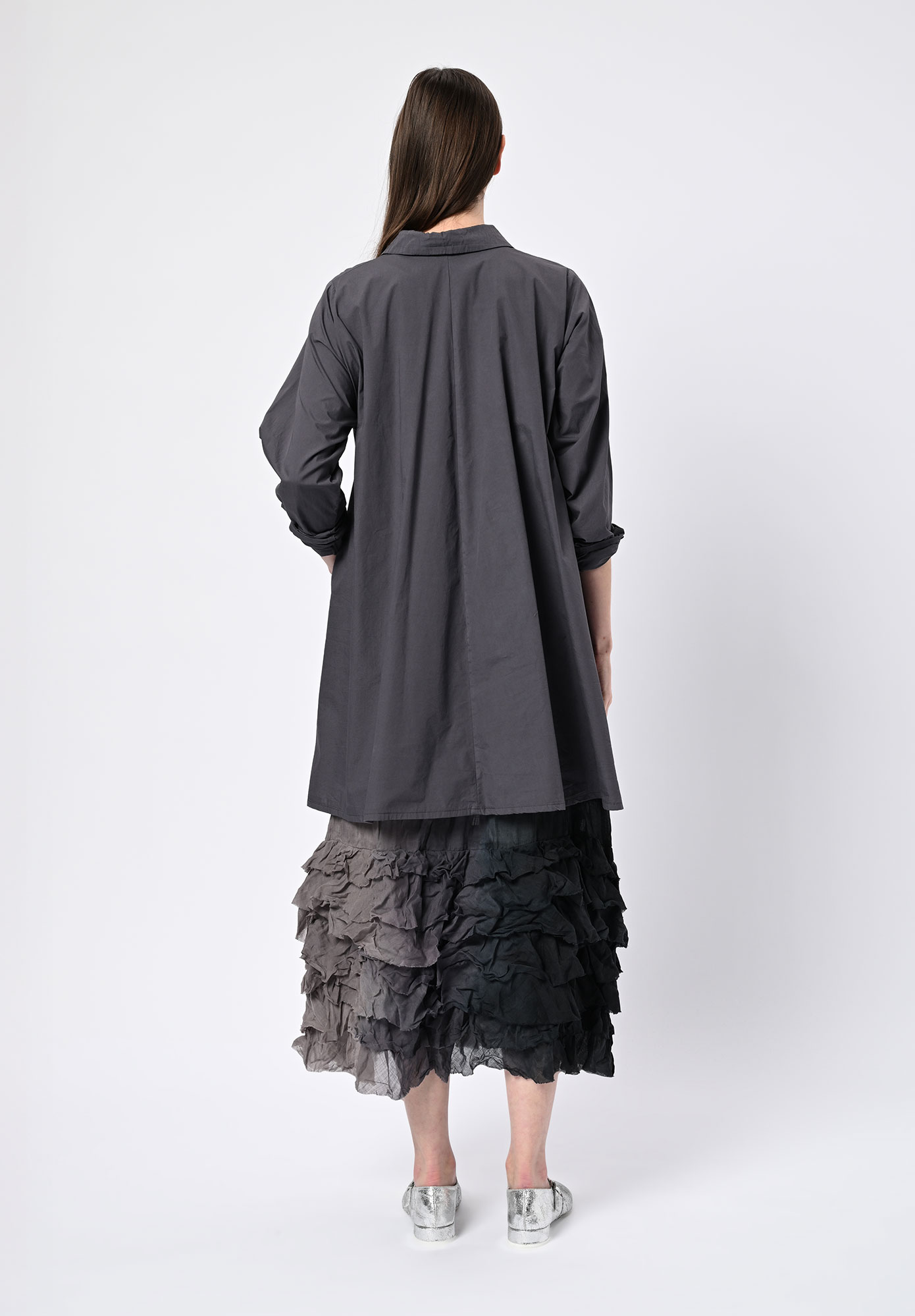 PRIVATSACHEN - SAAGERAT PETER PAN COLLAR TRAPEZE SHIRT - MUSKAT | CHARCOAL