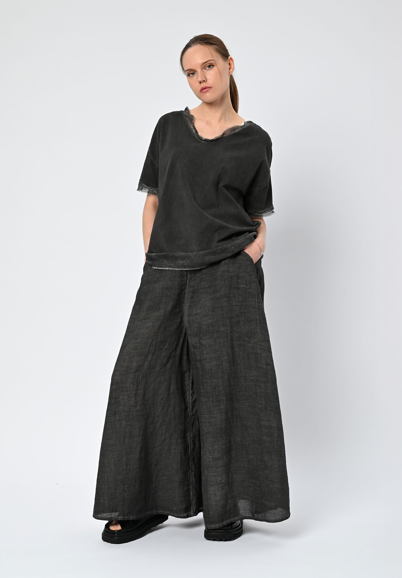 SANCTAMUERTE - V-NECK T-SHIRT - ANTHRACITE