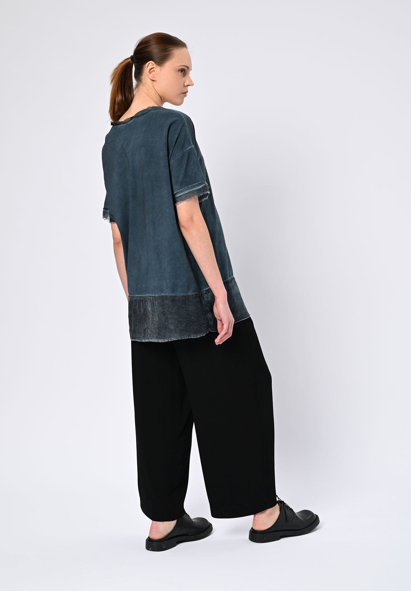 SANCTAMUERTE - V-NECK T-SHIRT - BLUE MATISSE