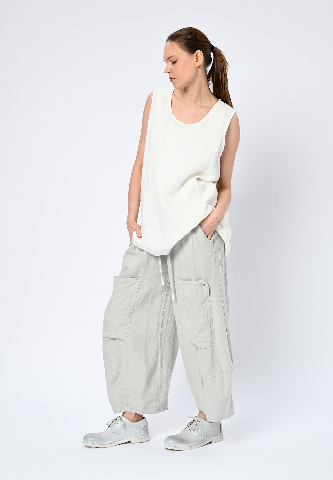 STUDIO RUNDHOLZ | BLACK LABEL - LINEN SHELL TOP WITH BACK POCKETS - OFF WHITE