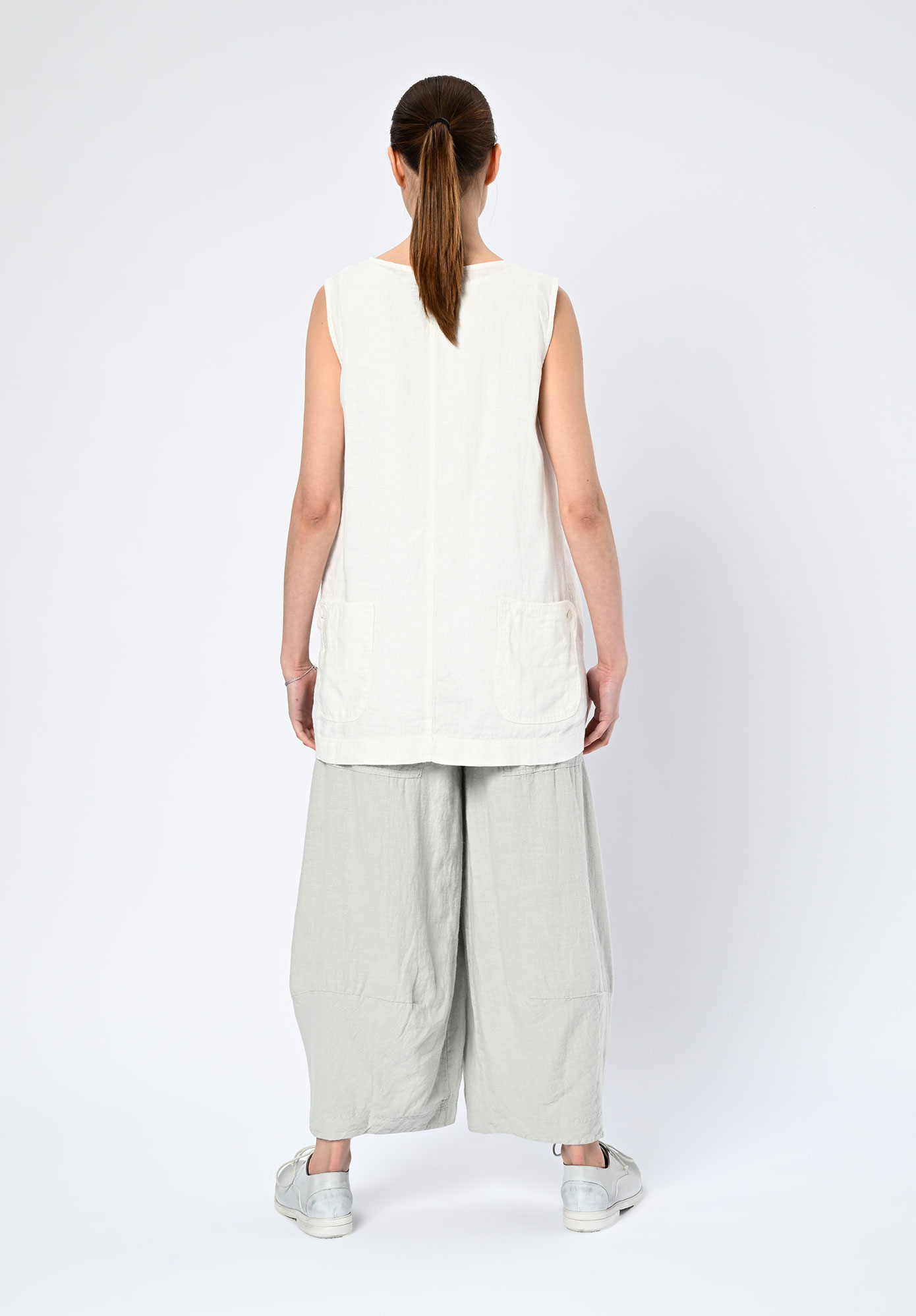 STUDIO RUNDHOLZ | BLACK LABEL - LINEN SHELL TOP WITH BACK POCKETS - OFF WHITE