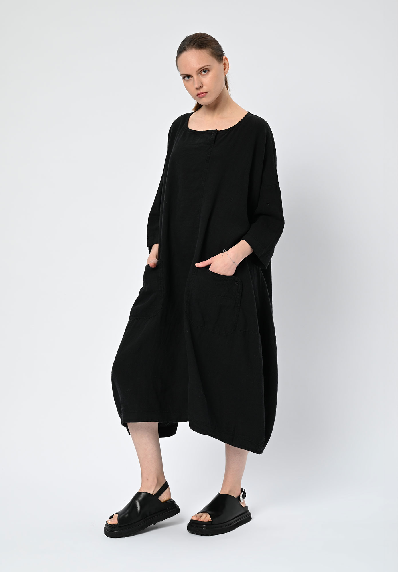 STUDIO RUNDHOLZ | BLACK LABEL - RELAXED DRESS SLEEVE - BLACK