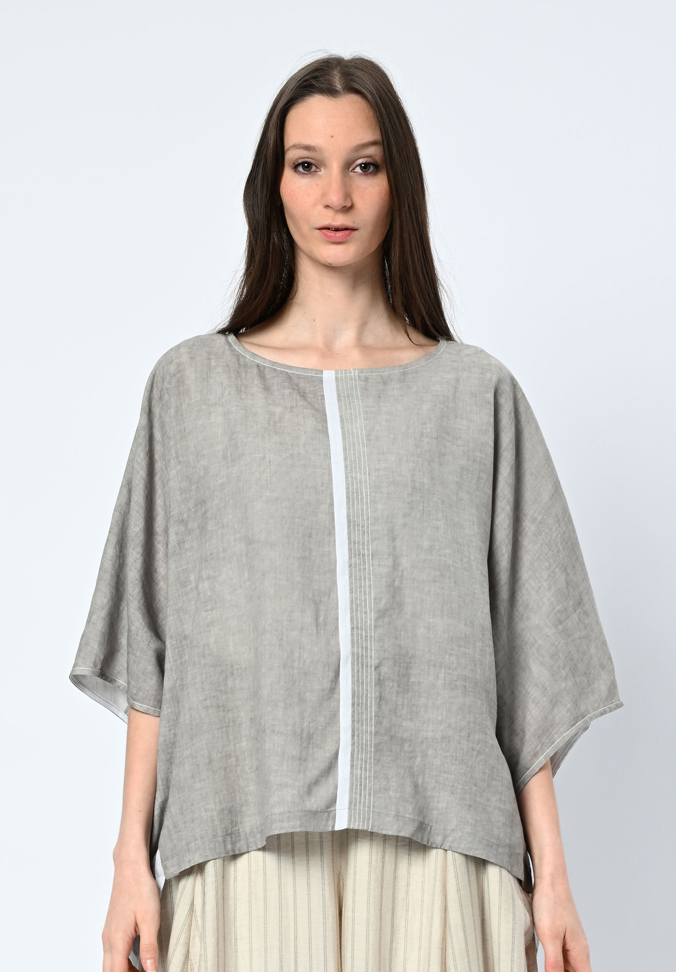 MOYURU - FREEFALL OVERSIZE TOP - LIGHT GREY MOYURU - FREEFALL OVERSIZE TOP - LIGHT GREY