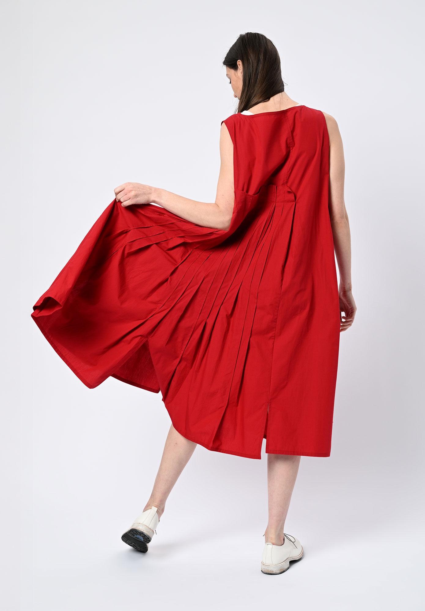 MOYURU - DRIFT PLEATED TUNIC - RED MOYURU - DRIFT PLEATED TUNIC - RED