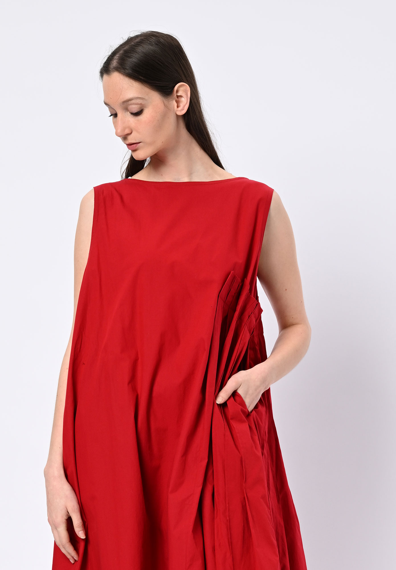 MOYURU - DRIFT PLEATED TUNIC - RED MOYURU - DRIFT PLEATED TUNIC - RED