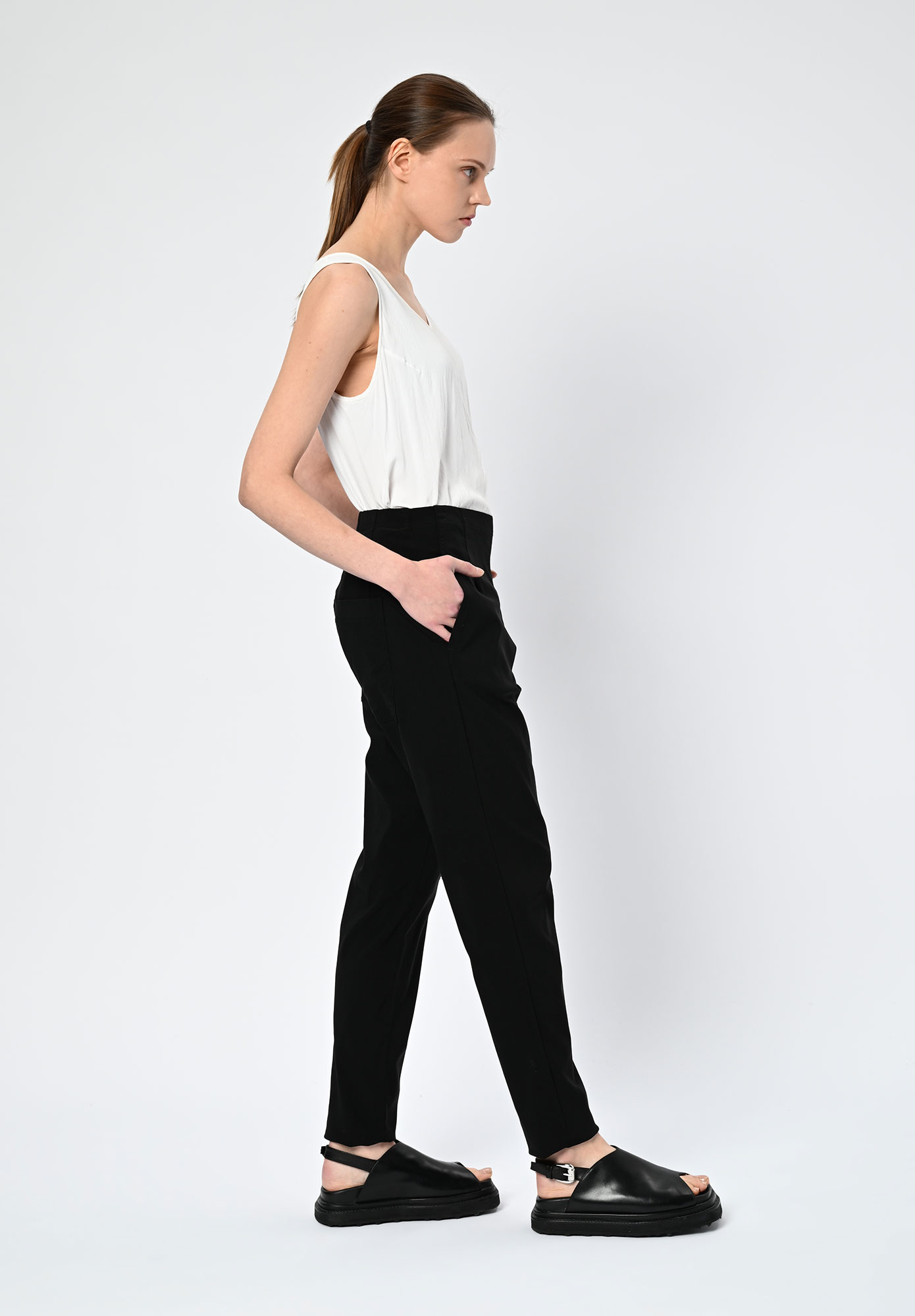 STUDIO RUNDHOLZ | BLACK LABEL -   SLIM LEG PANT PLAIN - BLACK