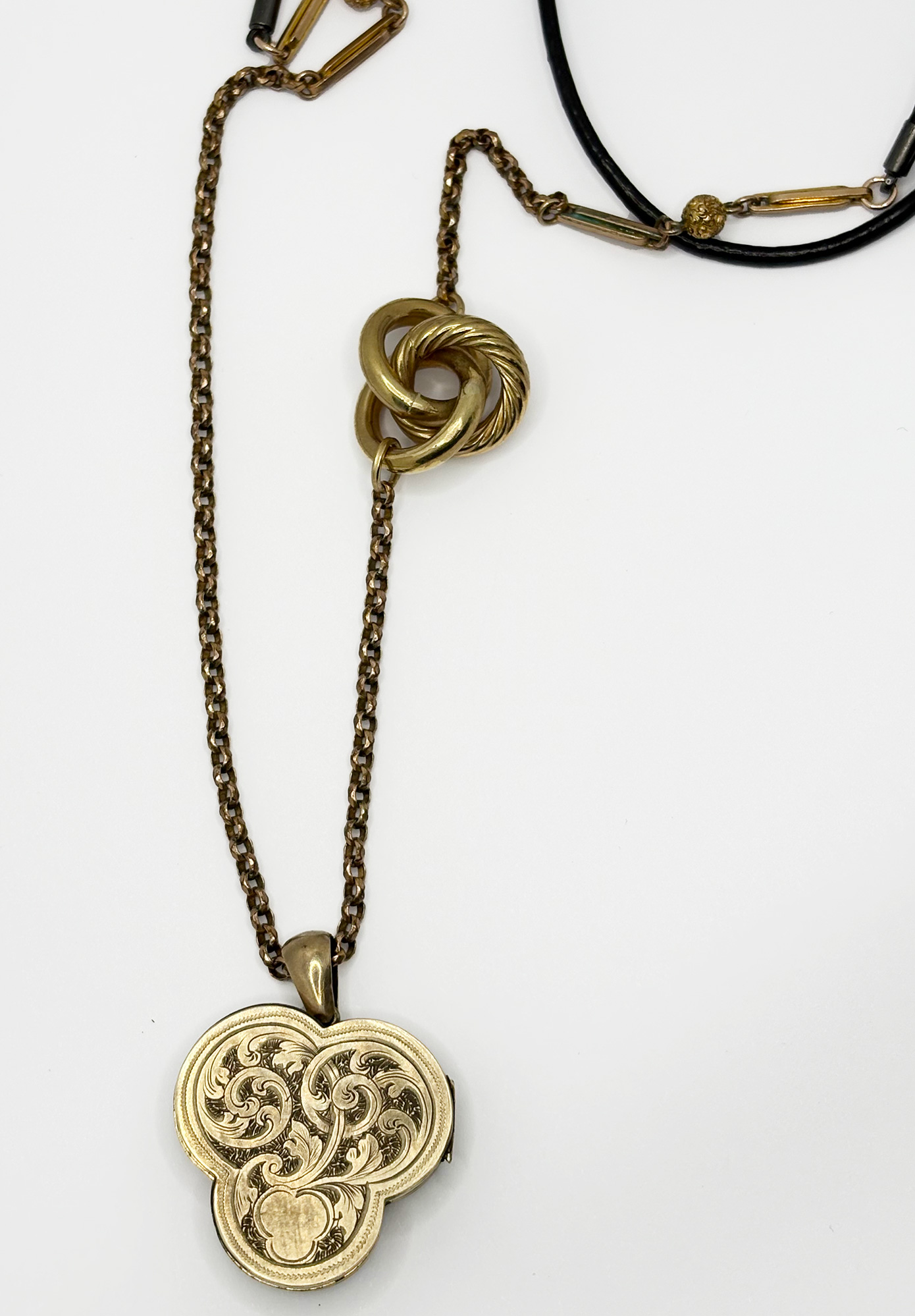 FLEW DESIGNS - KNOT LOCKET NECKLACE