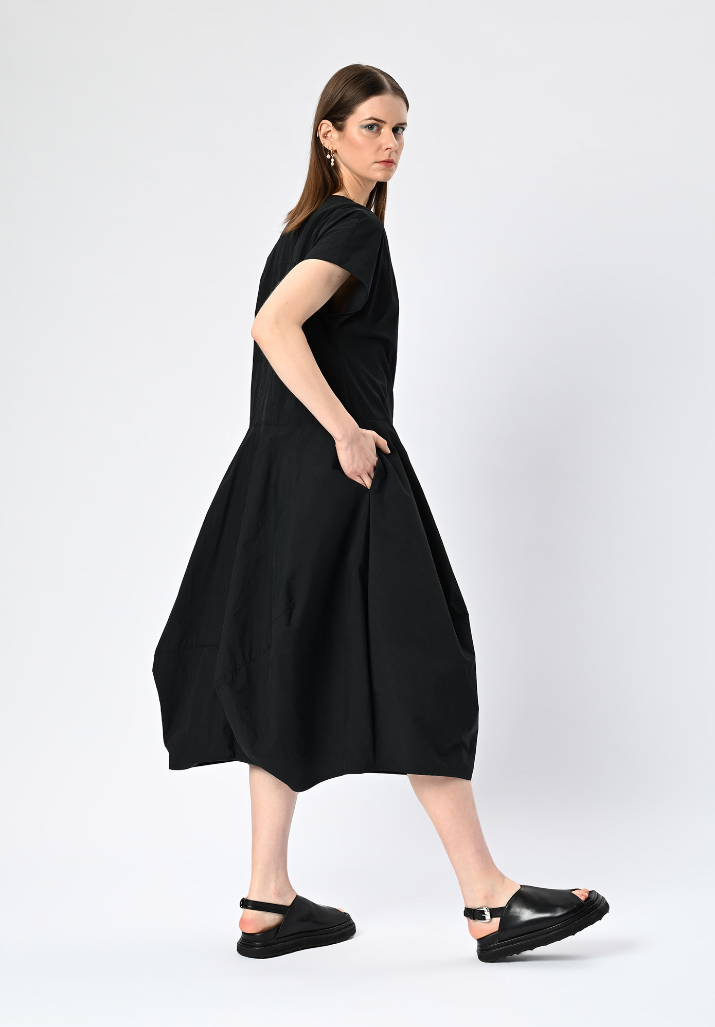 MM SÖHN - METROPOLIS DRESS - BLACK MM SÖHN - METROPOLIS DRESS - BLACK