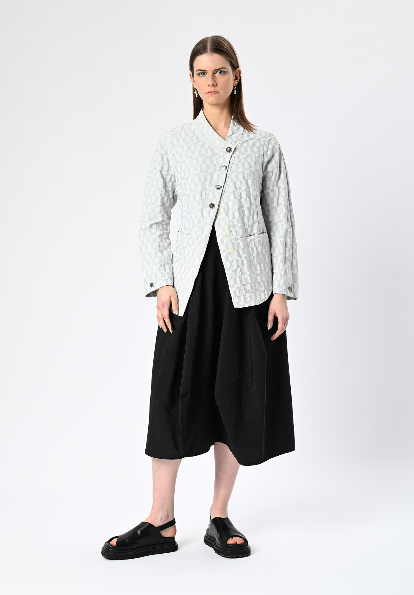 MM SÖHN - DISTRICT PEPLUM JACKET - SILVER GEOMETRIC JACQUARD MM SÖHN - DISTRICT PEPLUM JACKET - SILVER GEOMETRIC JACQUARD